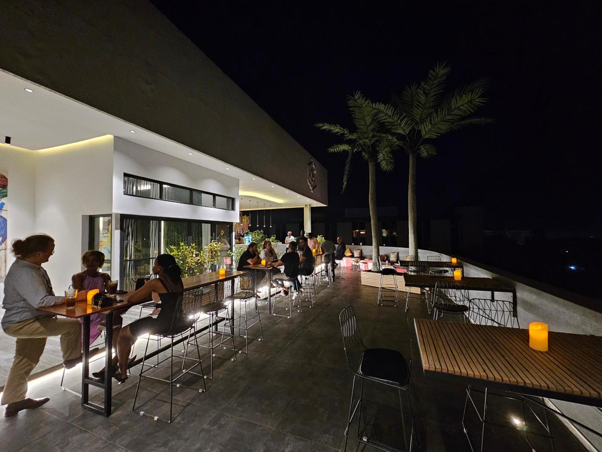 Burundi Palace Boutique Hotel Бужумбура Екстериор снимка