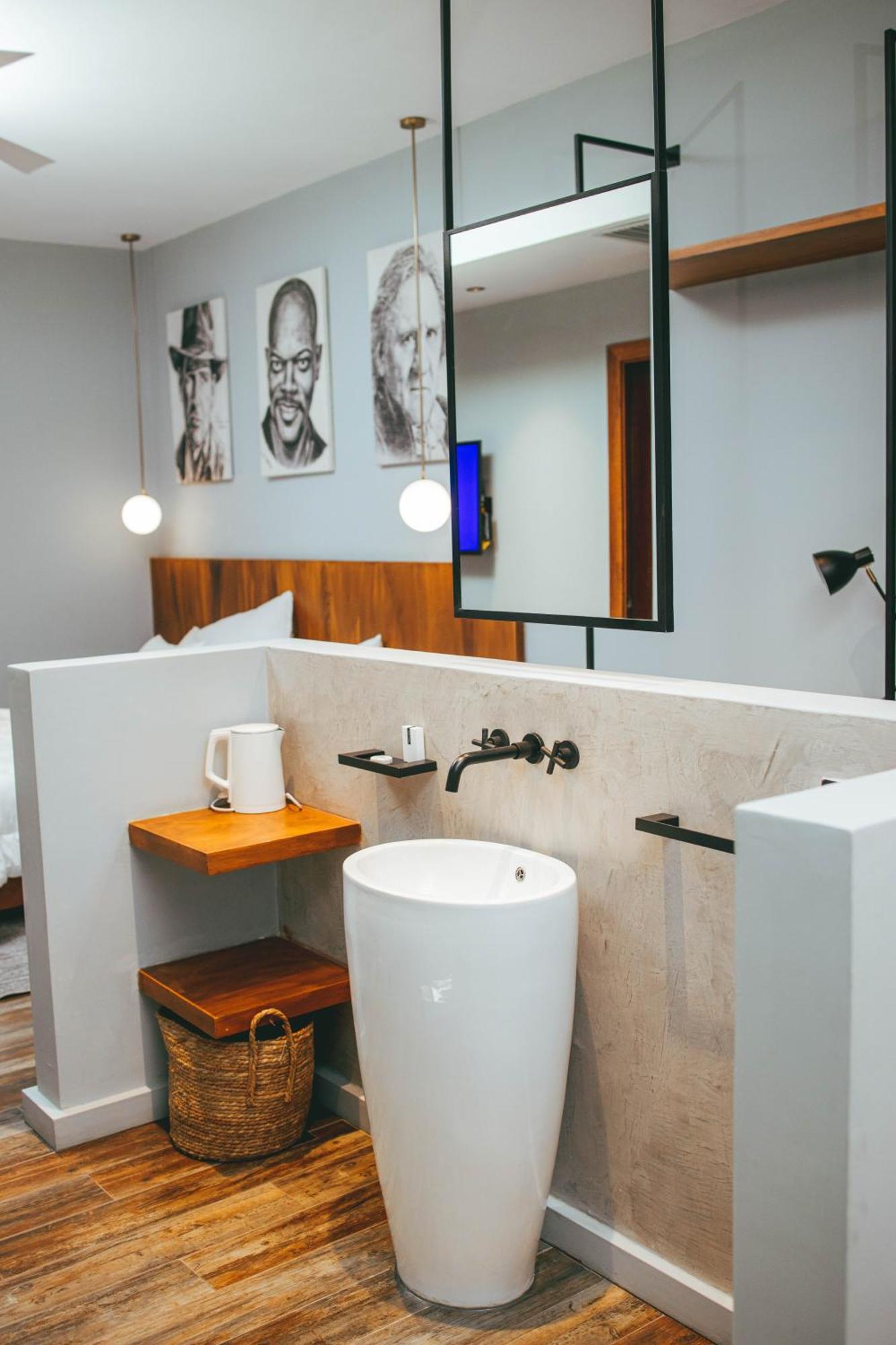 Burundi Palace Boutique Hotel Бужумбура Екстериор снимка