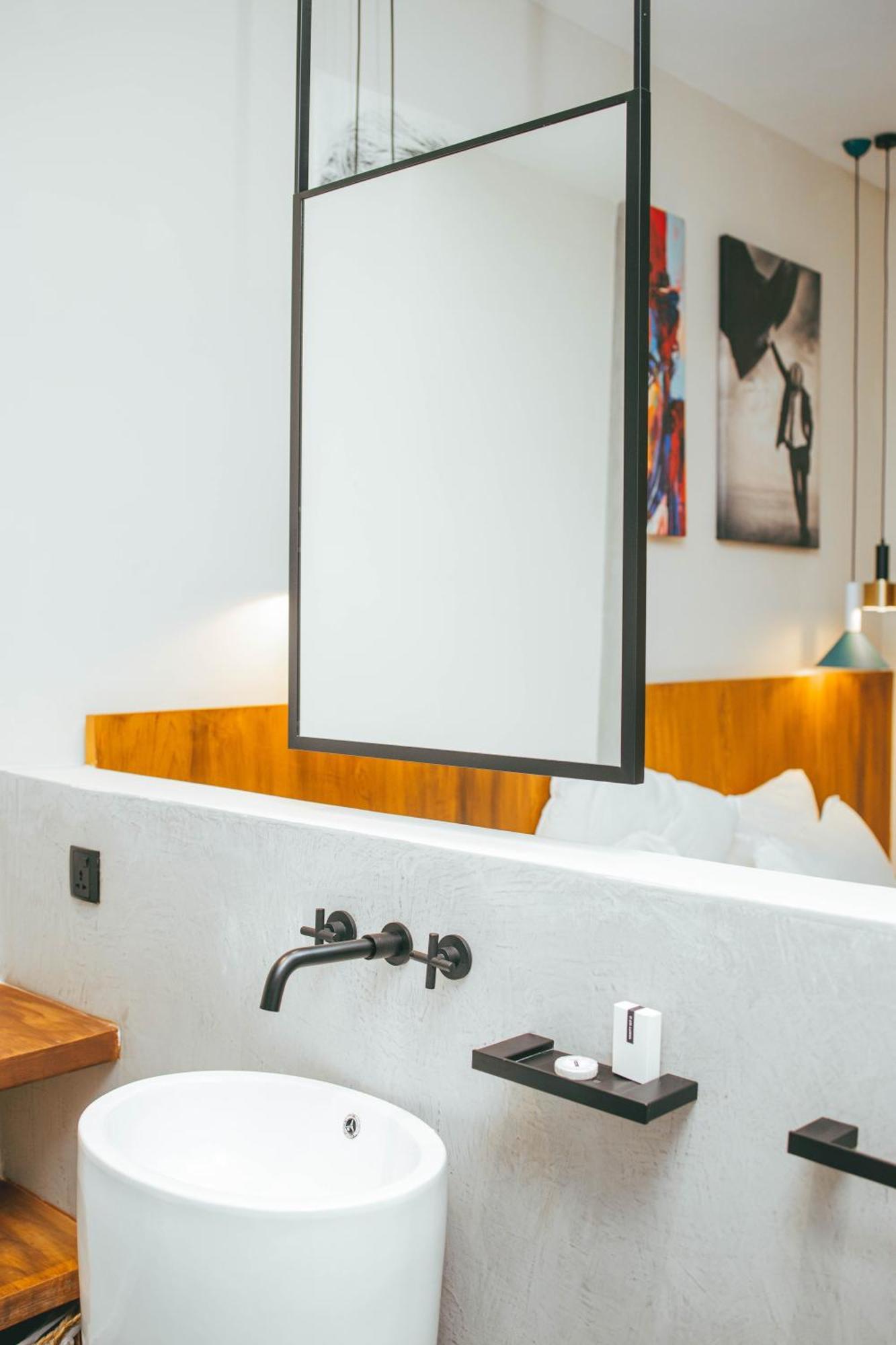 Burundi Palace Boutique Hotel Бужумбура Екстериор снимка