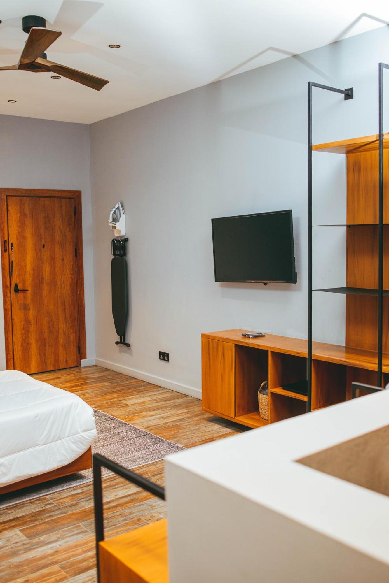 Burundi Palace Boutique Hotel Бужумбура Екстериор снимка